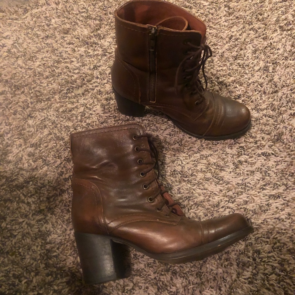 Steve Madden heeled boots